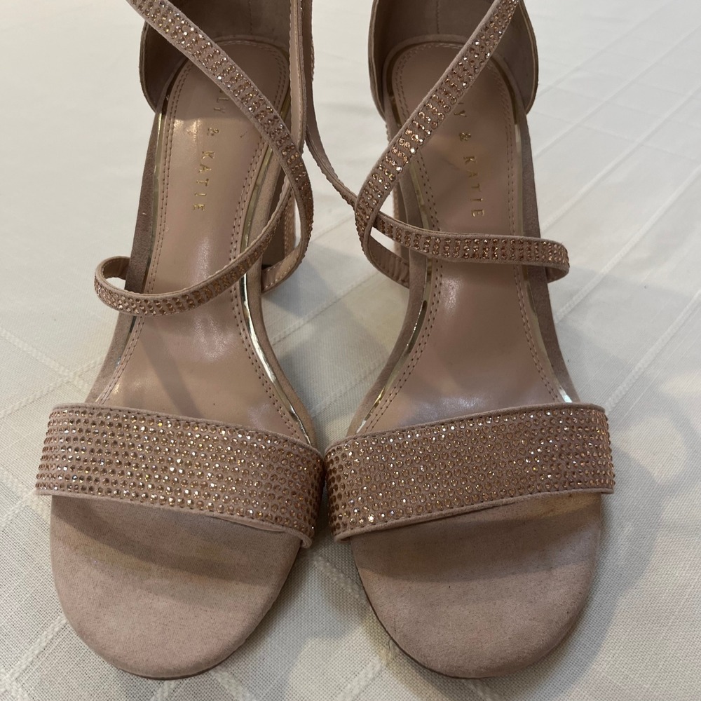 Women's Blush Strappy Block Heel Sandals - Picture 9 of 15
